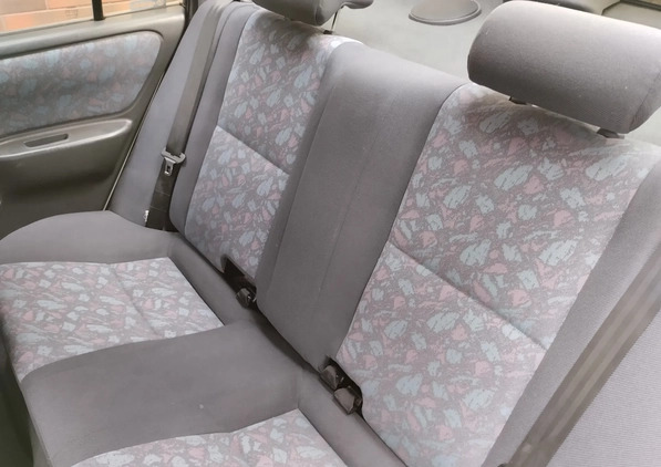 Toyota Carina cena 9600 przebieg: 218000, rok produkcji 1997 z Łódź małe 79